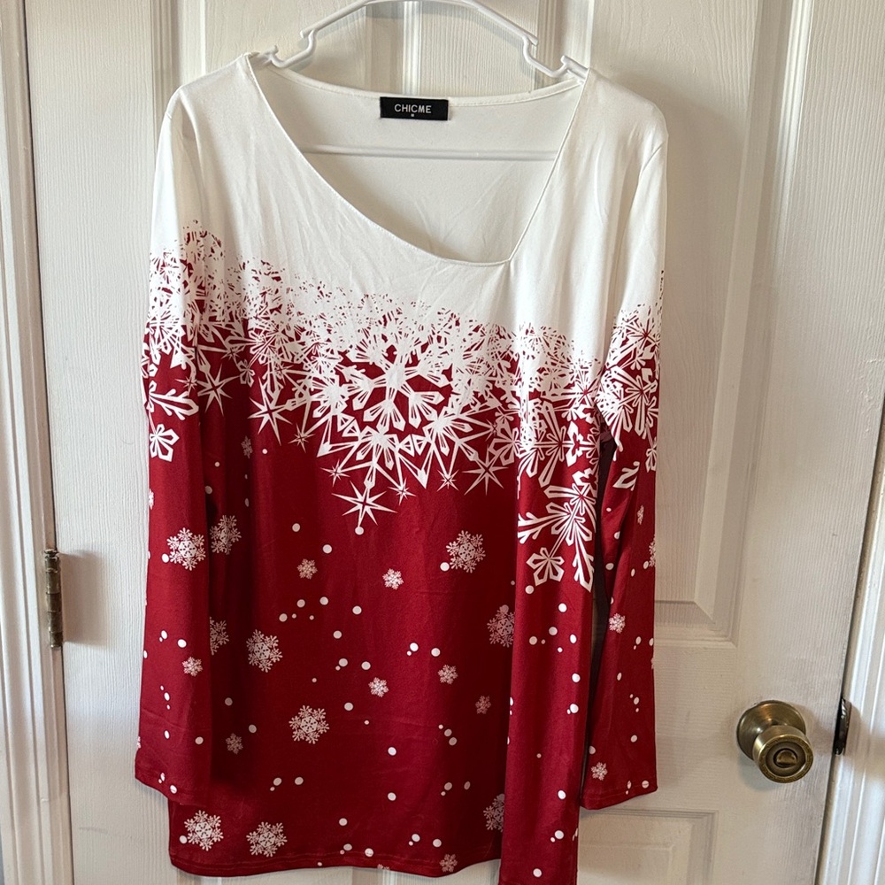 Chic Me Festive Red and White Snowflake Long Sleeve Top